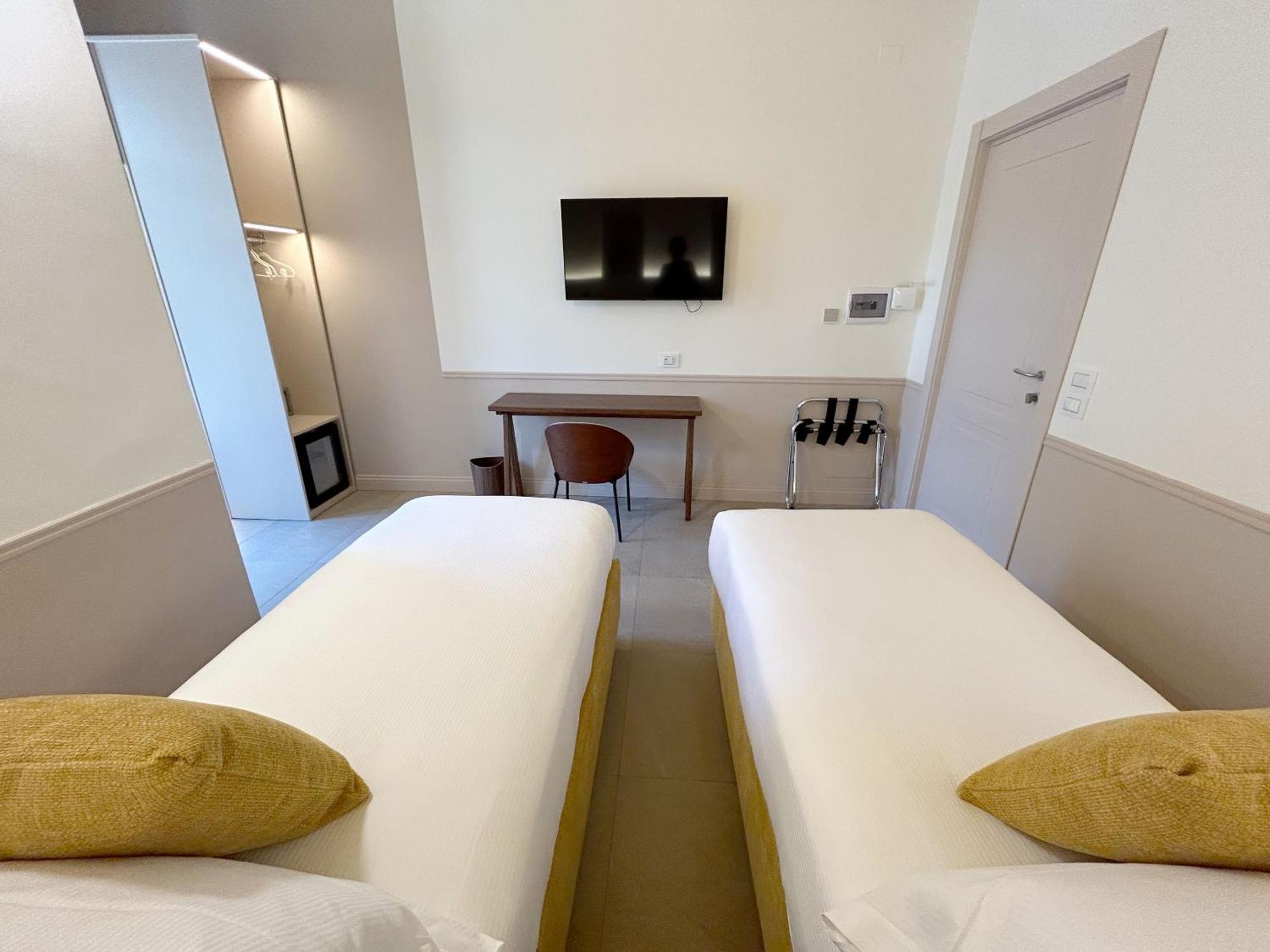 Astom Suites Рим Экстерьер фото
