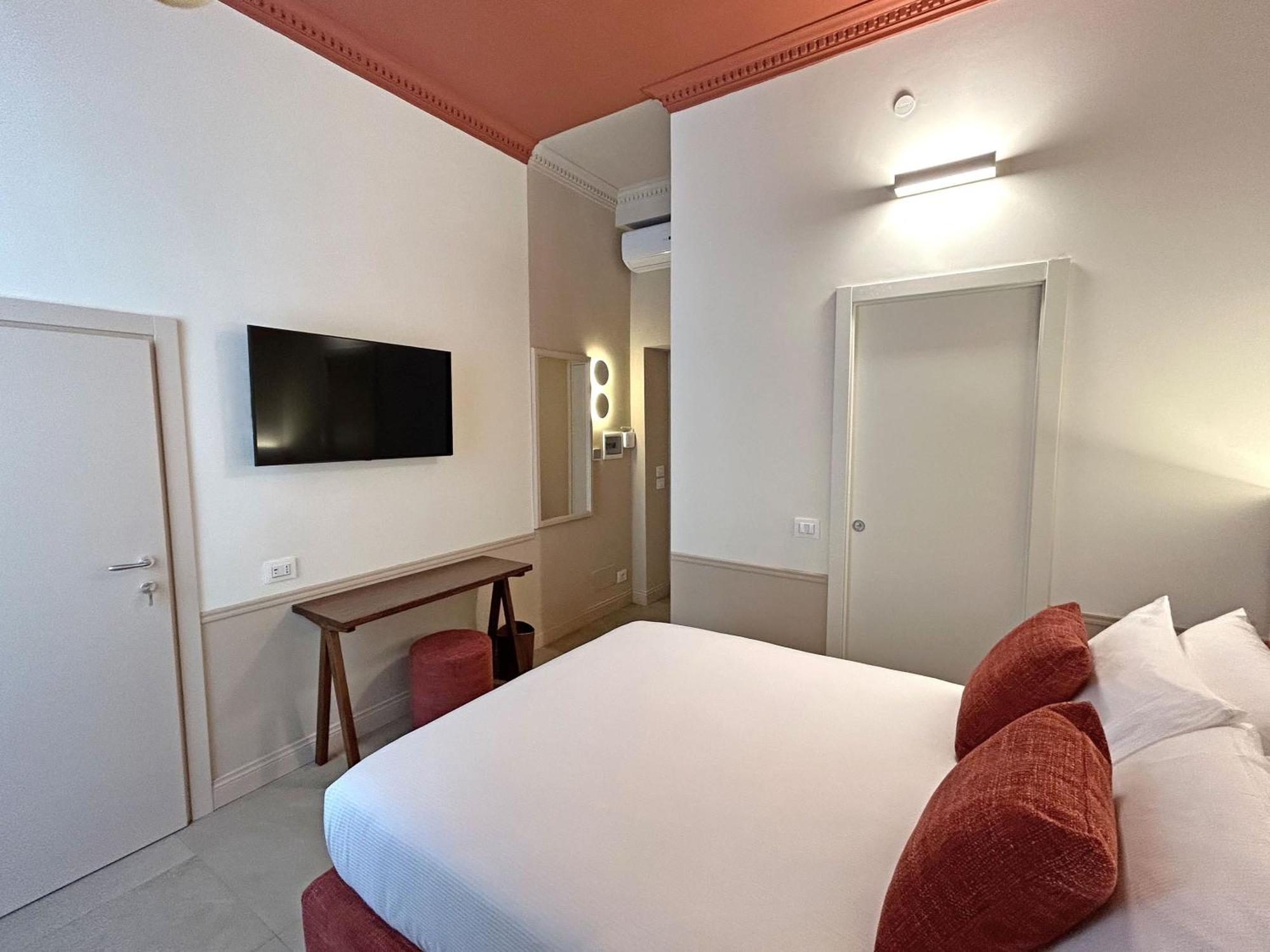 Astom Suites Рим Экстерьер фото